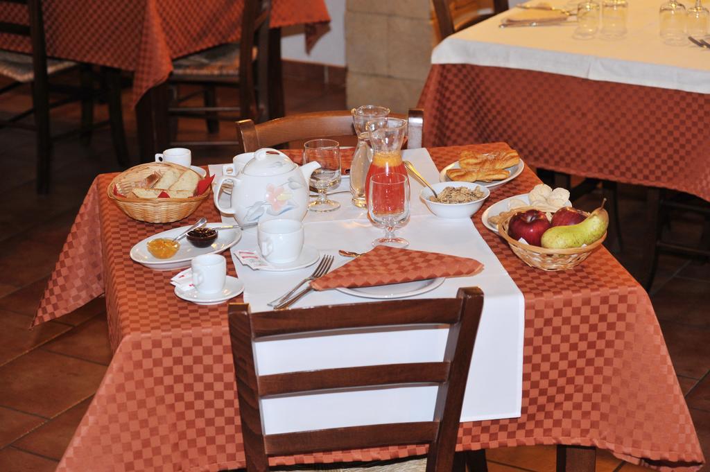 אבולה Locanda Rurale Santa Marta מראה חיצוני תמונה