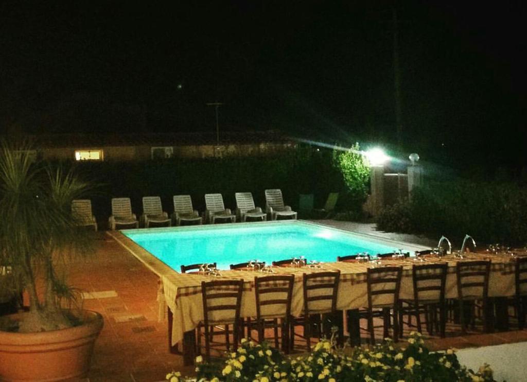 אבולה Locanda Rurale Santa Marta מראה חיצוני תמונה